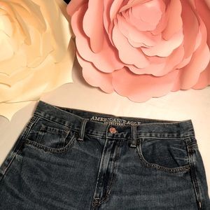 American Eagle mom jeans